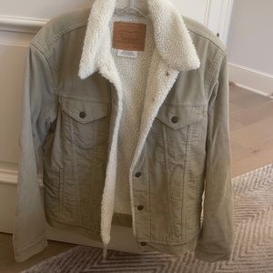 Levi’s Cacky Corduroy Jacket For Sale with Fur